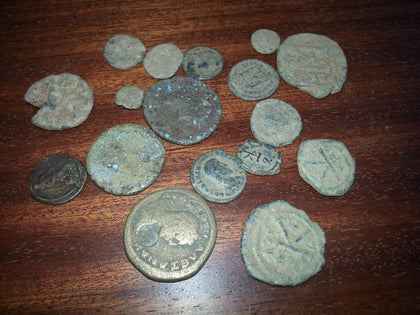 Black Hawk Metal Detector Finds Coin Hoard